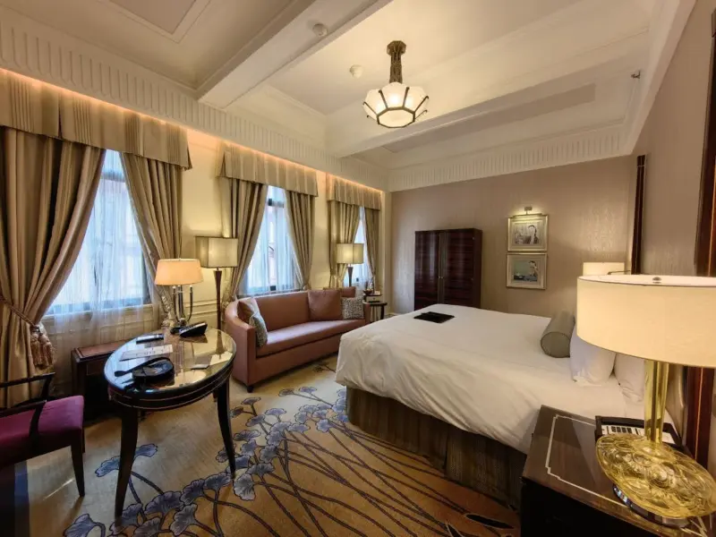 Fairmont Peace Hotel-Experience the Legacy of Shanghai's Iconic Landmark