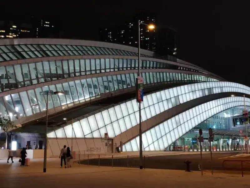 Hong Kong West Kowloon Station-Connecting Hong Kong to Mainland China’s High-Speed Rail Network