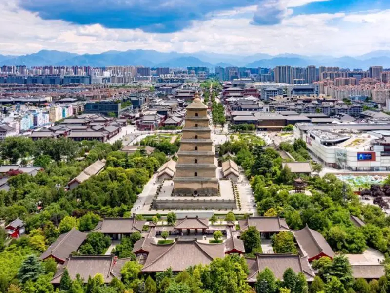 Giant Wild Goose Pagoda-A Sacred Tower That Echoes the Glory of Ancient China