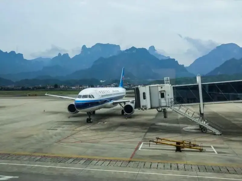 Zhangjiajie Hehua Airport-Gateway to the Majestic Landscapes of Zhangjiajie