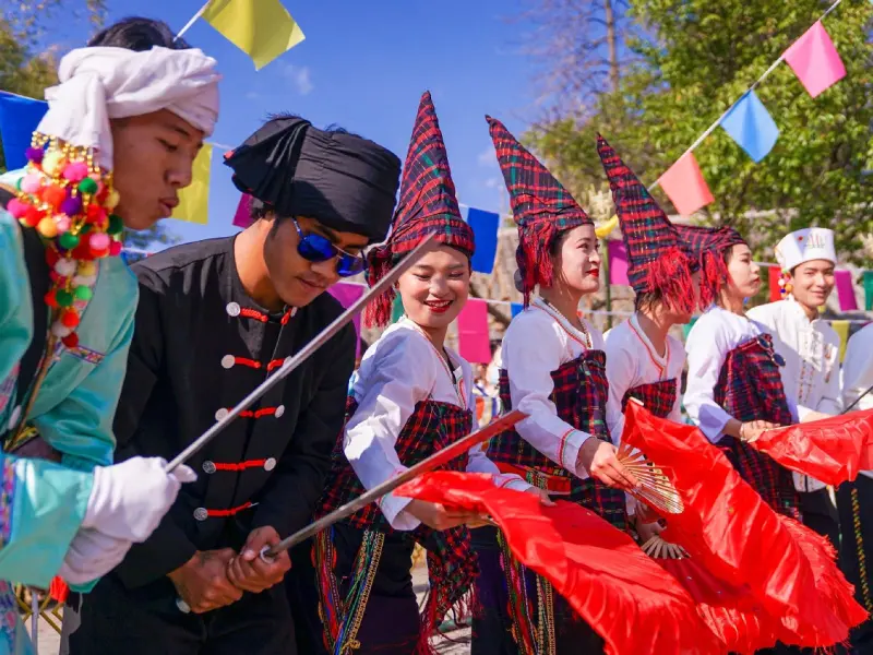 Vilarejo das Nacionalidades de Yunnan-Uma Jornada Cultural Através da Diversa Herança Étnica de Yunnan