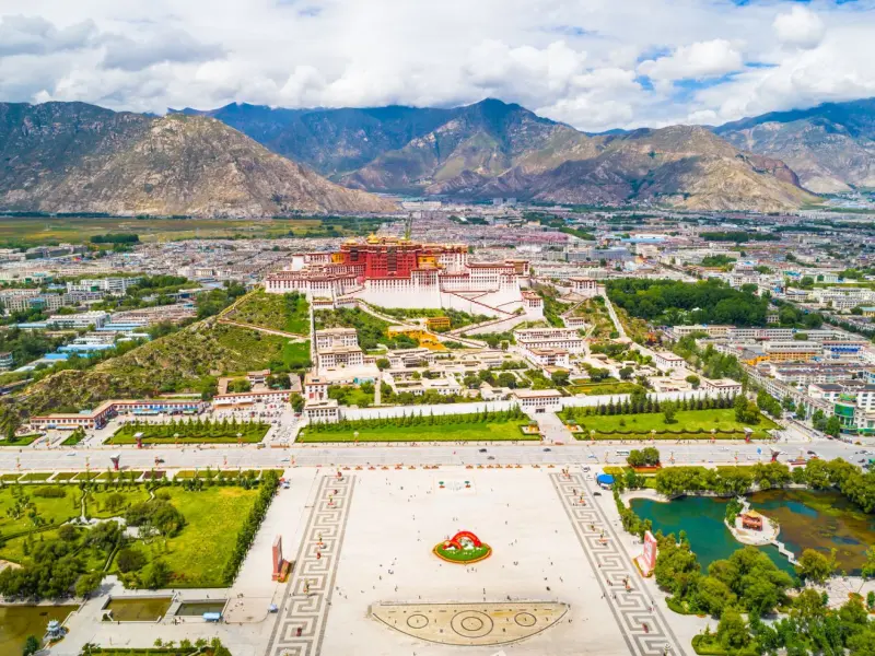 Potala Palace-The Majestic Heart of Tibetan Buddhism