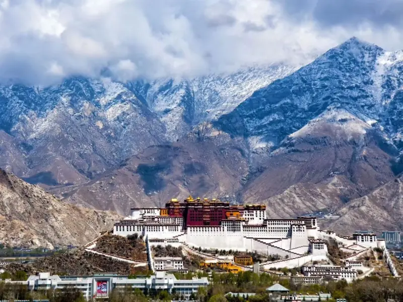 Potala Palace-The Majestic Heart of Tibetan Buddhism