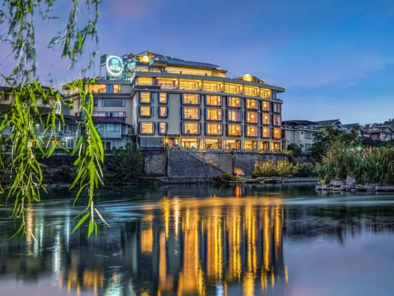 Poetry & Beyond · Li River Courtyard Hotel (Two Rivers and Four Lakes Dongxi Lane Branch)-Serene Retreat by the Li River with Poetic Views